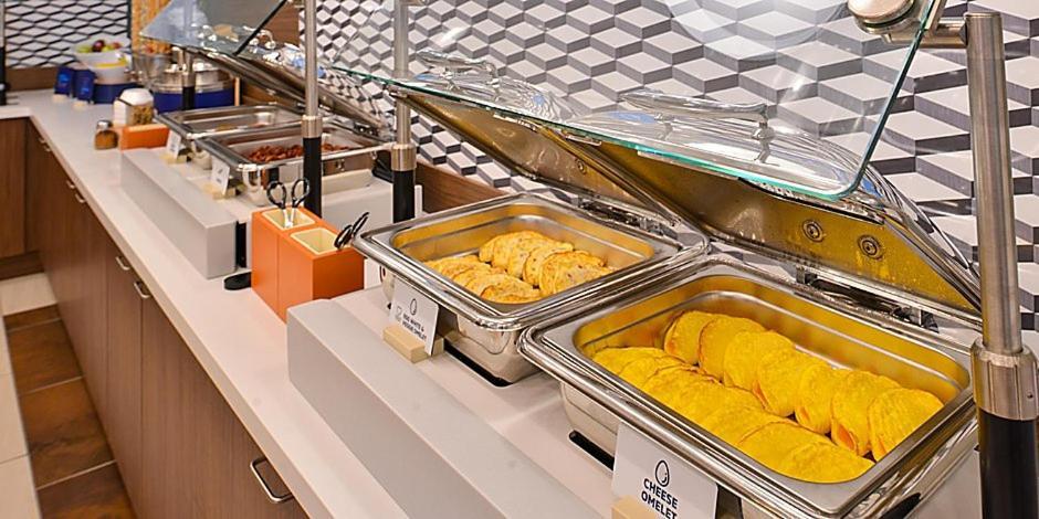 Express&suites - - Millennium, An Ihg